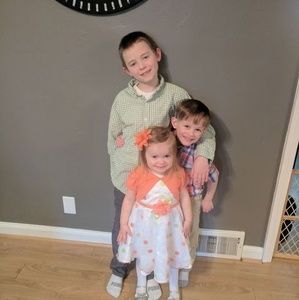 Meet your Posher, Sierra